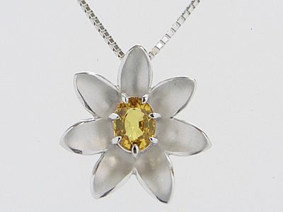 マーガレットの花ペンダント
