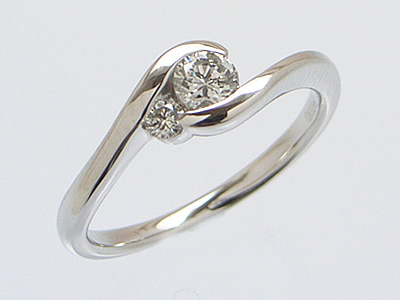 結婚式のプレゼントジュエリー