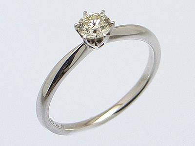 お母様の思い出を使った婚約指輪