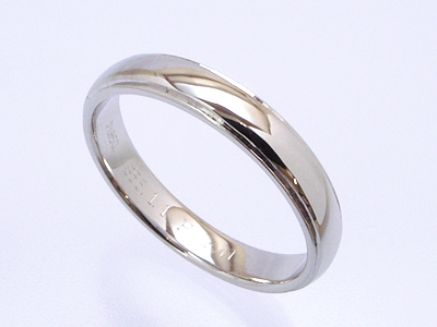 溶かして１つにする結婚指輪