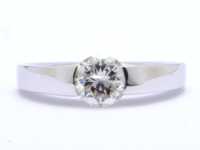 結納で贈るダイヤモンドリング