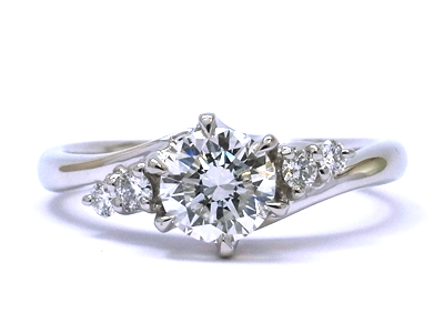 祖母の婚約指輪をリフォームして彼女に渡す婚約指輪を作りたい