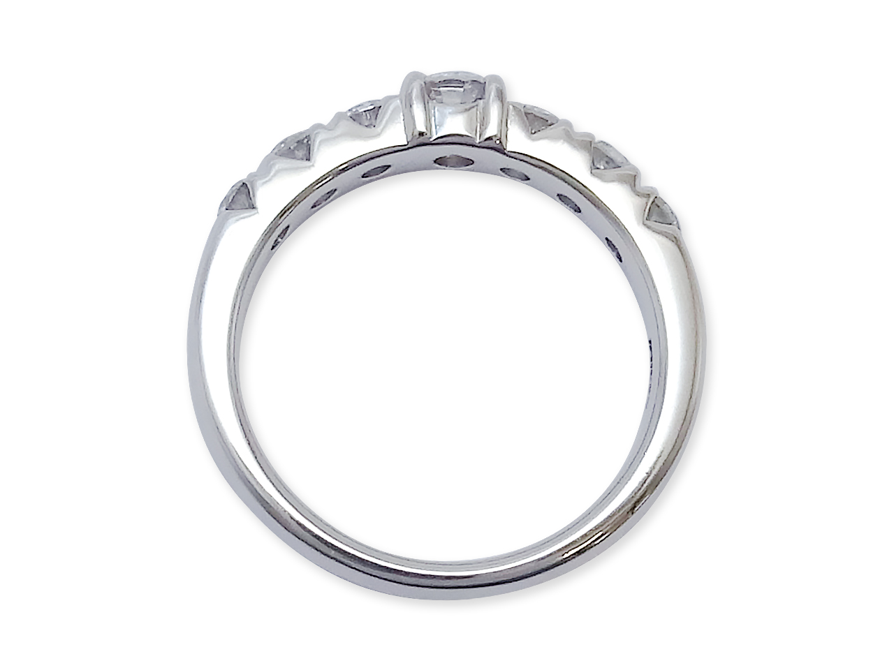 母の形見の指輪２本をリフォームして自分の婚約指輪を作る