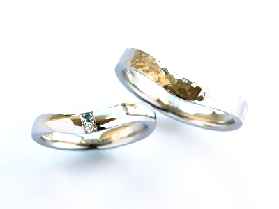夫婦の結婚指輪と思い出リングを溶かして新しい結婚指輪を作る