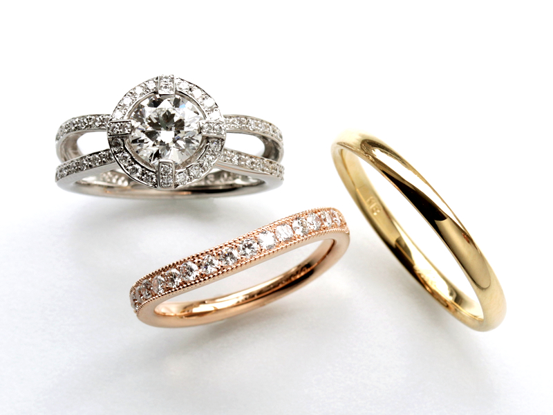 ピンクゴールドとイエローゴールドのセミオーダー結婚指輪