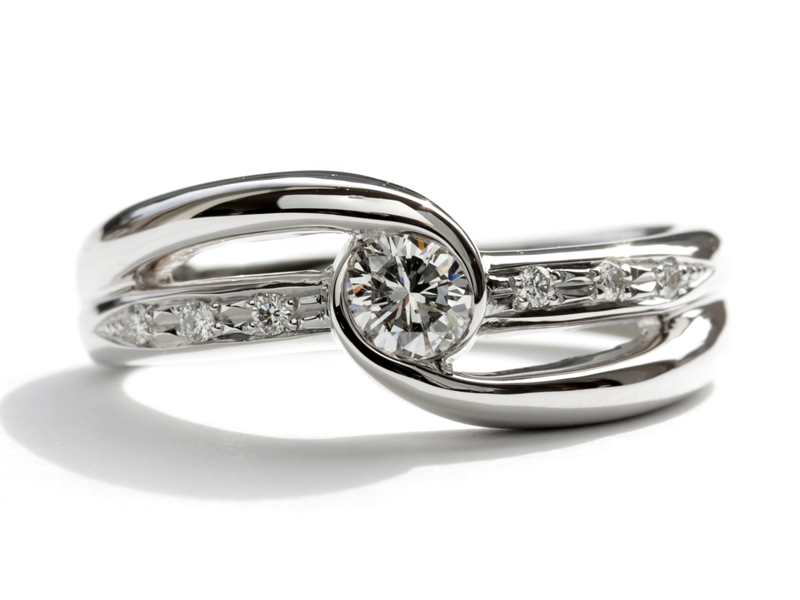【10940話】夫婦の大切な思い出が再生できる婚約指輪のリフォーム
