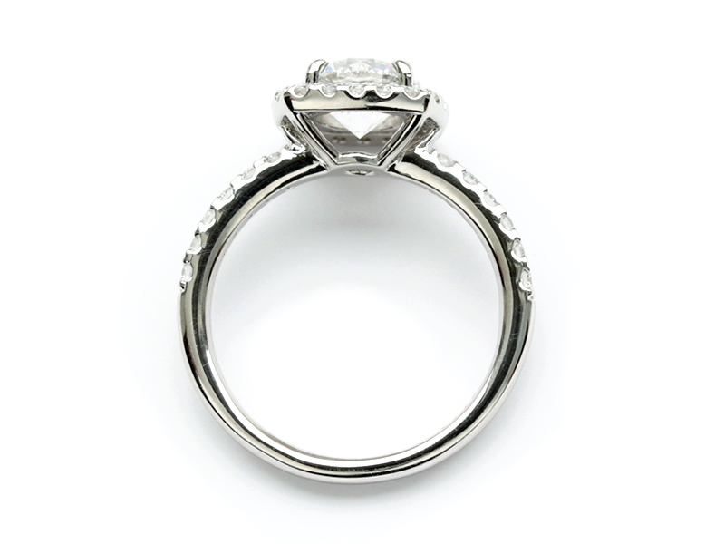 結婚して10年婚約指輪のデザインが飽きて3年越しのリフォーム