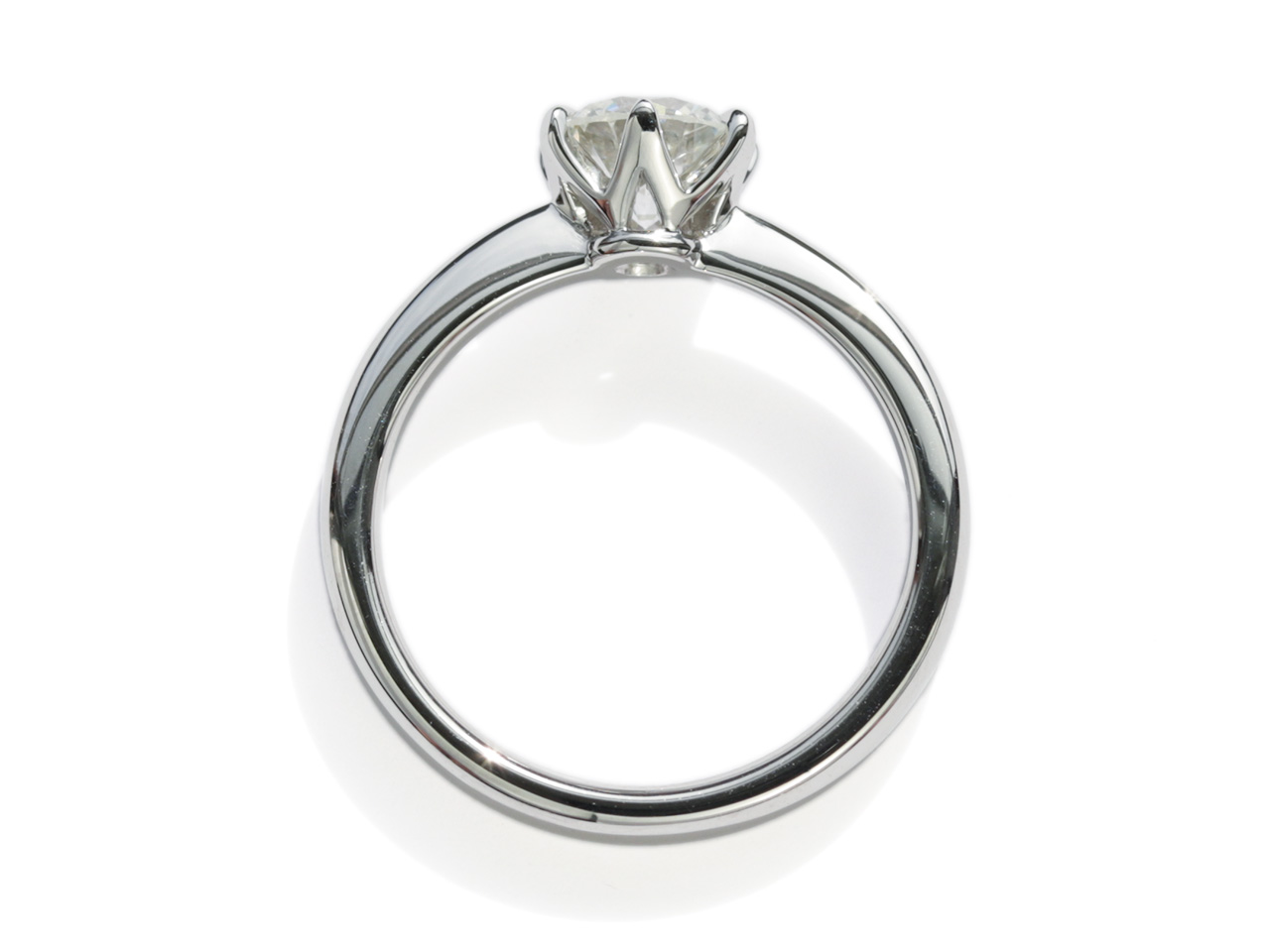 結婚式で行う「母から譲り受けた指輪を身につける儀式」