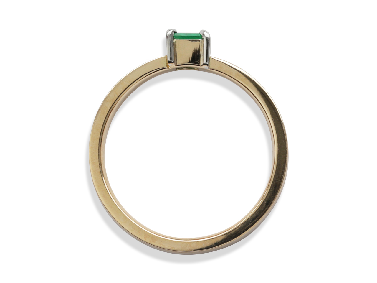 エメラルドの指輪と別の指輪２本のメレダイヤをリフォーム