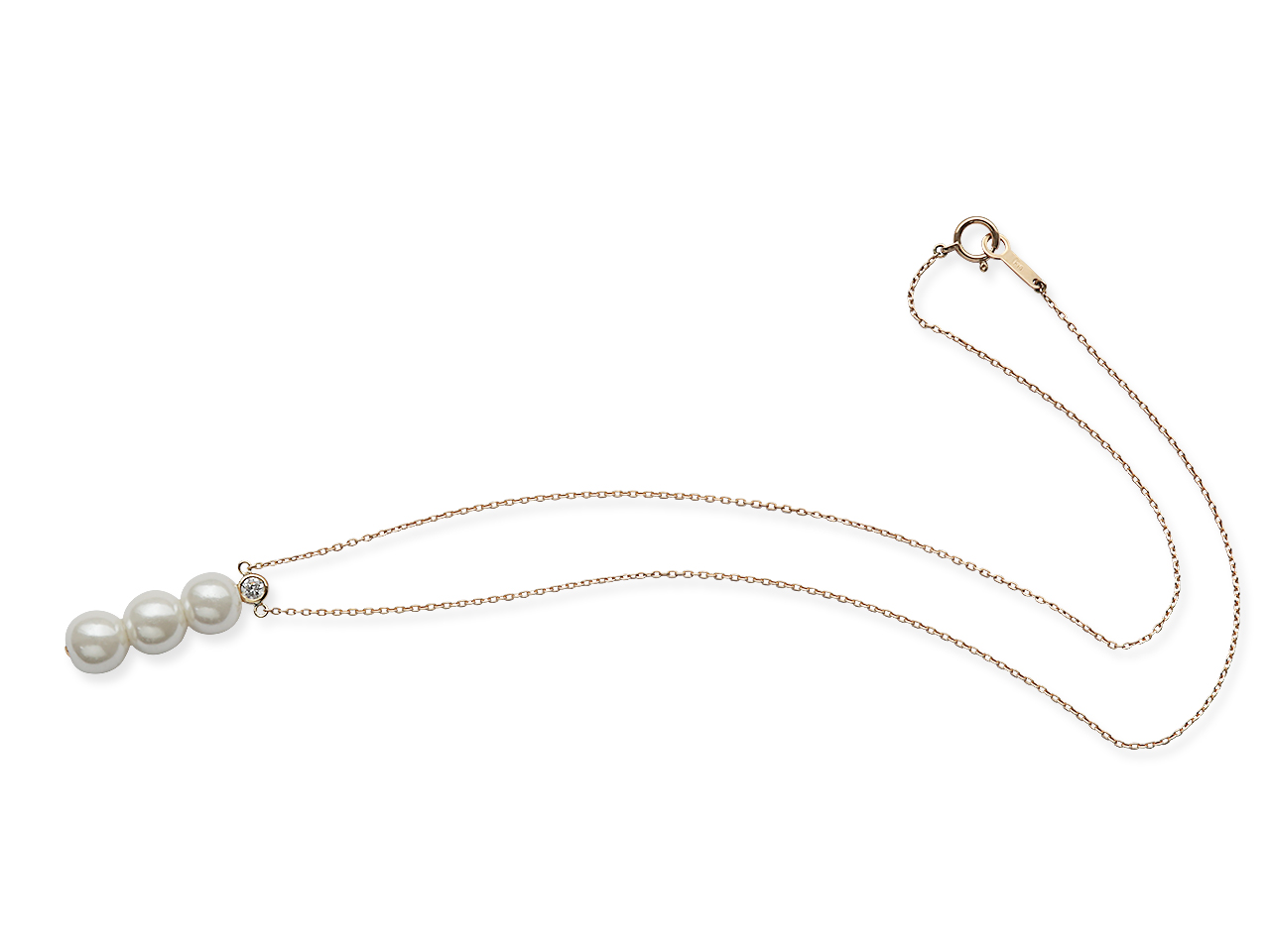 パールネックレスの真珠3つを利用しダイヤ付きネックレスに