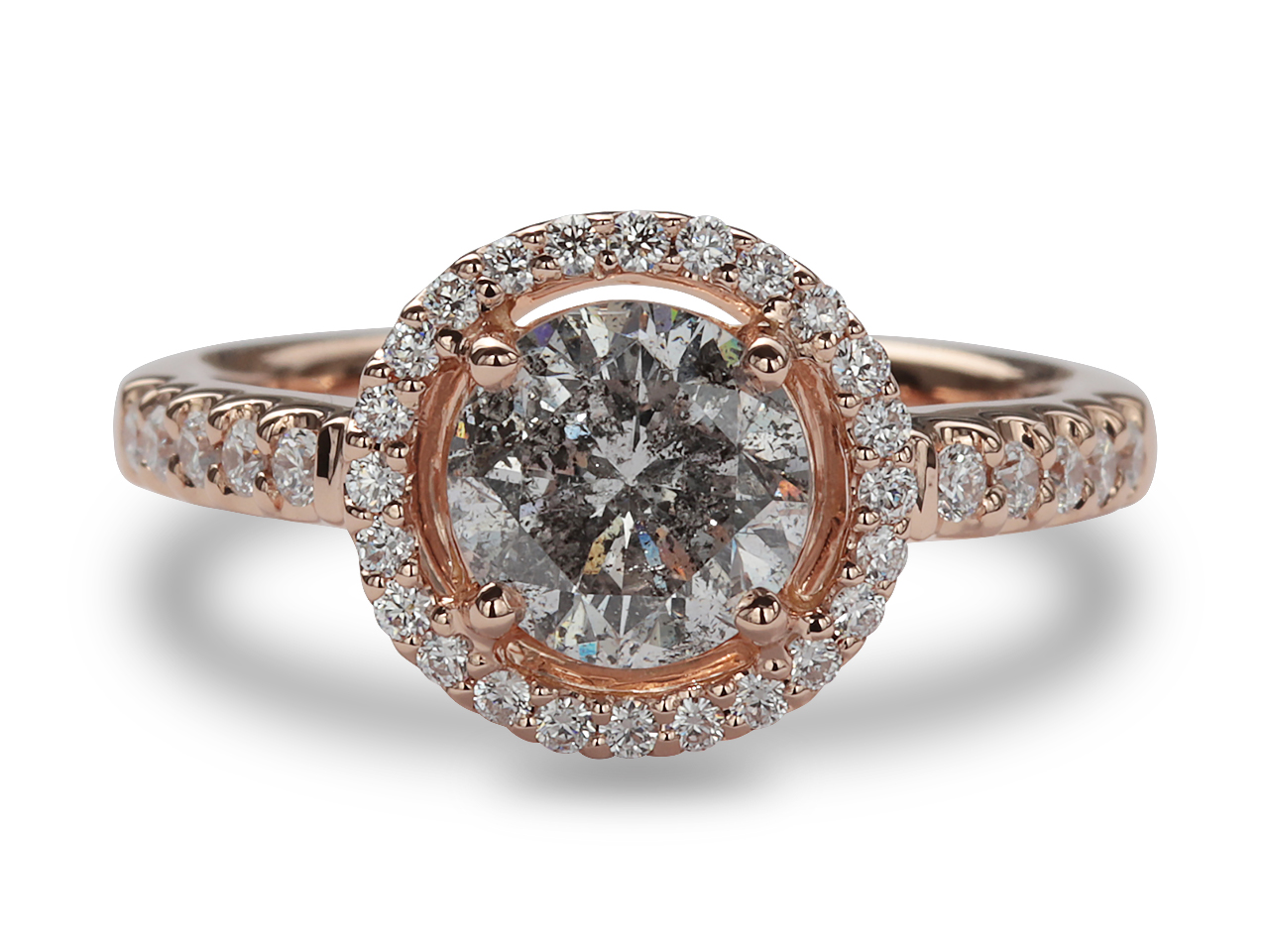 メレダイヤモンドで取り巻いたピンクゴールドの婚約指輪へ