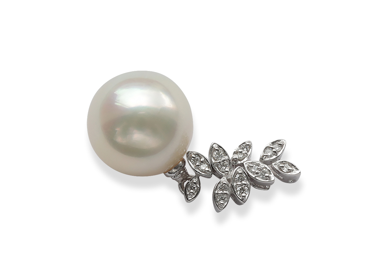真珠の指輪をリフォーム：大切な思い出を輝くペンダントに
