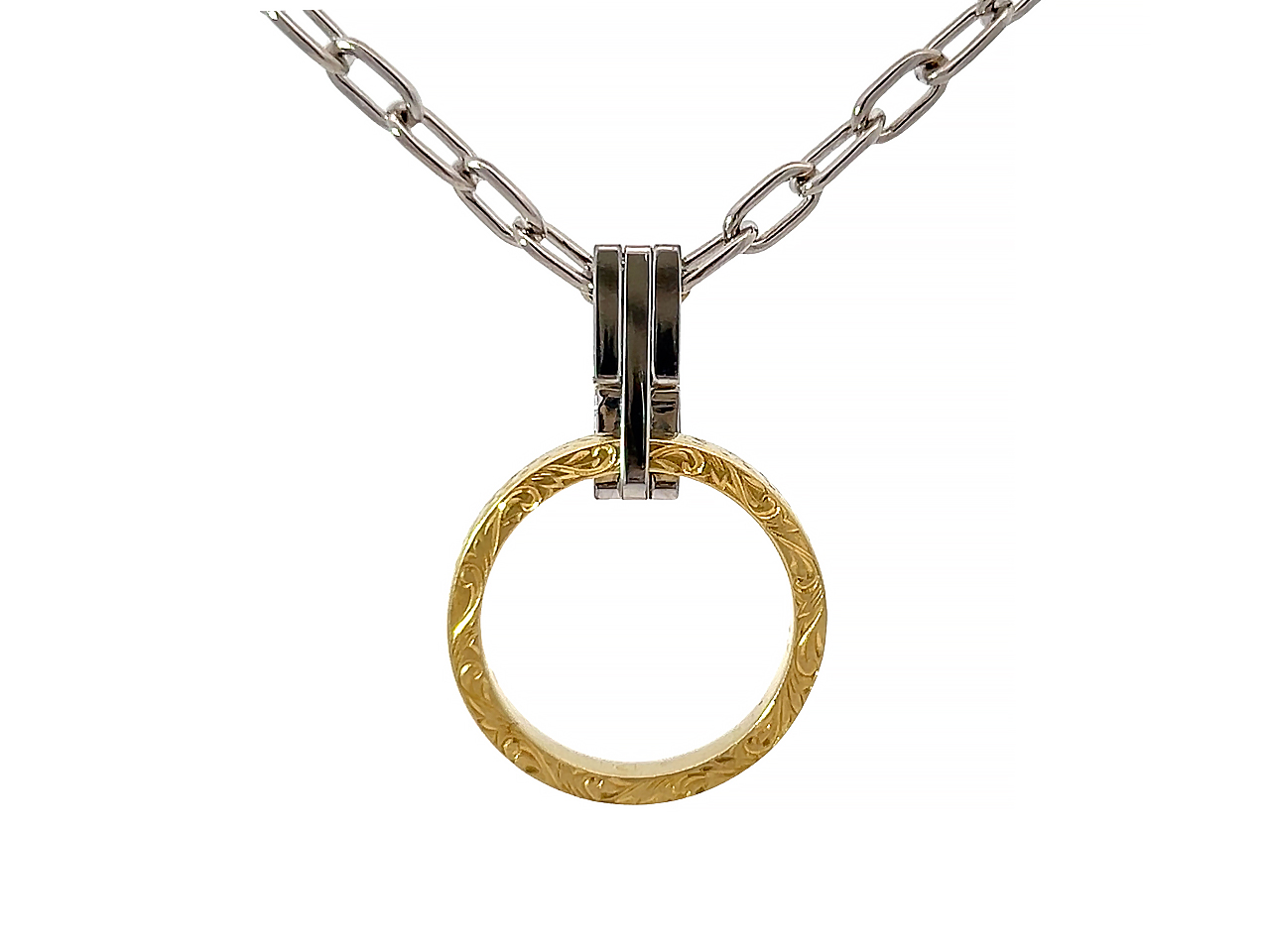 指輪をネックレスに変える「リング用ペンダント」|テトラダイヤ