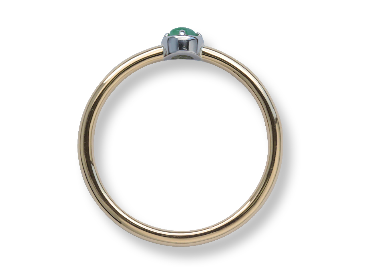 糸魚川で採取した翡翠を婚約指輪に仕立てる