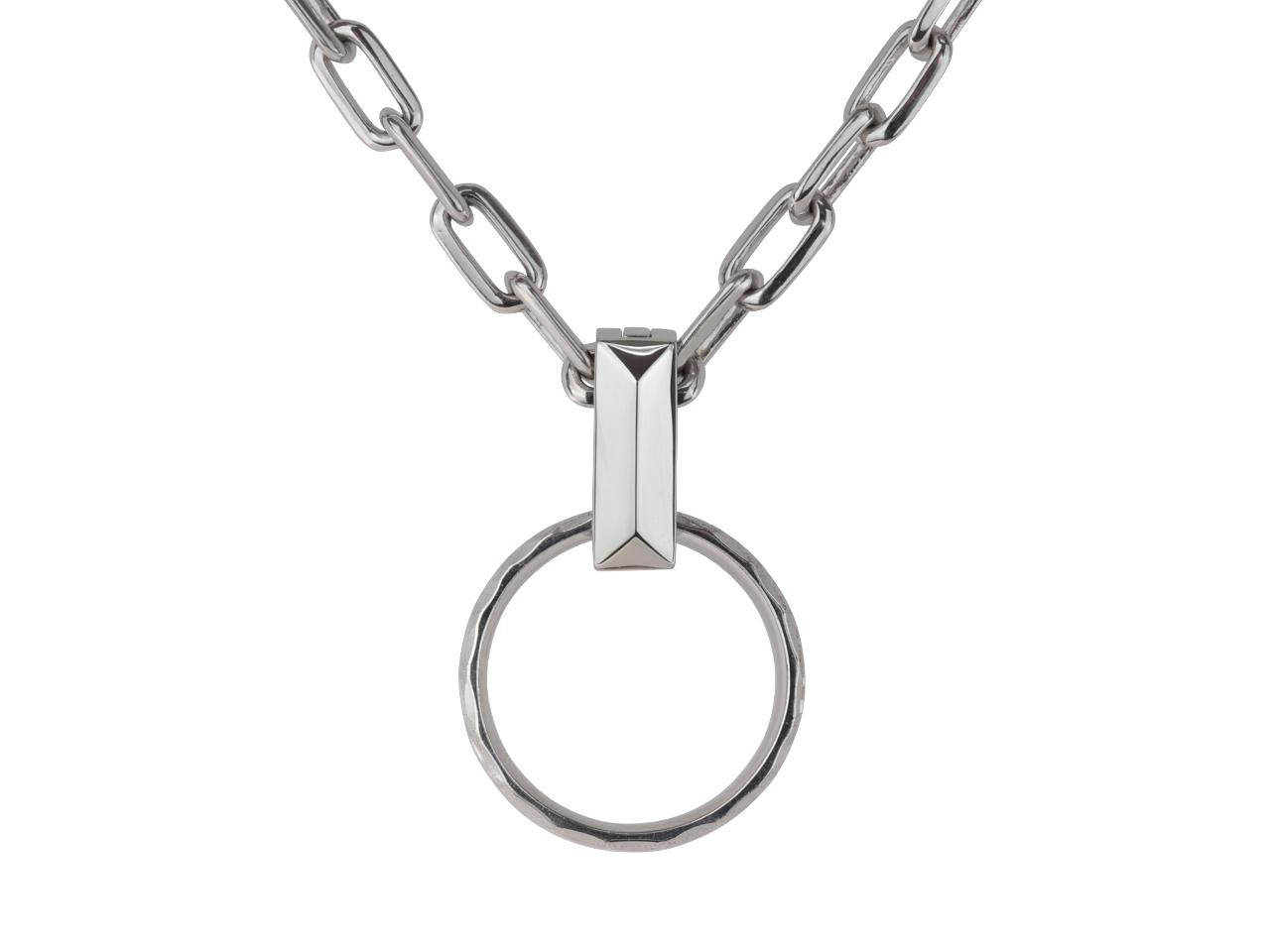 結婚30周年の指輪を胸元に―喜平用のプラチナのリングホルダー