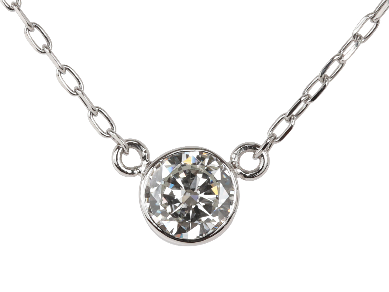 母の婚約指輪を普段使いに。想いを継ぐ婚約指輪リフォーム