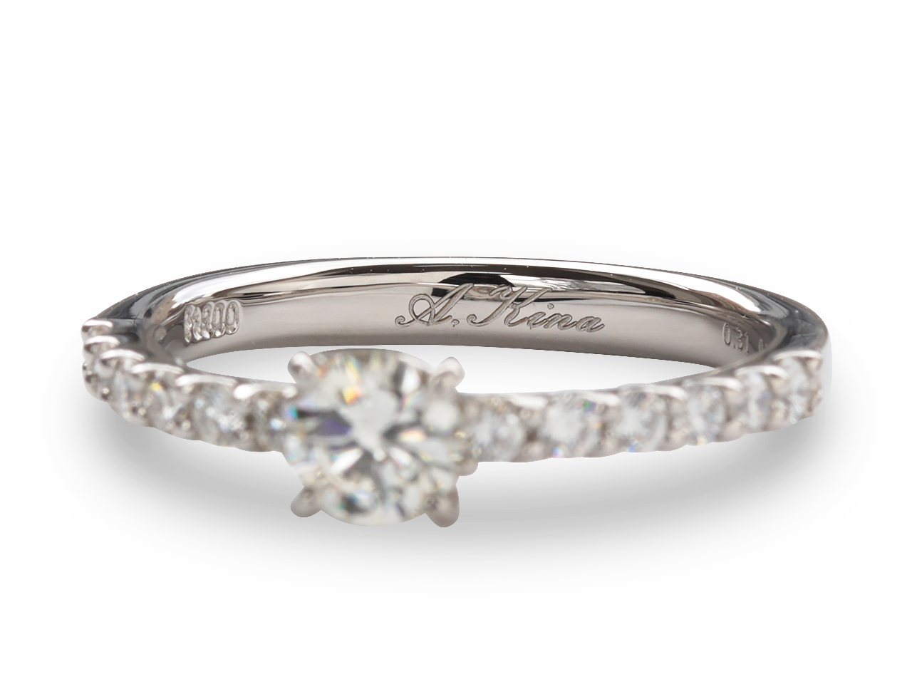 母の婚約指輪を仕事でも使える指輪に再生リフォーム