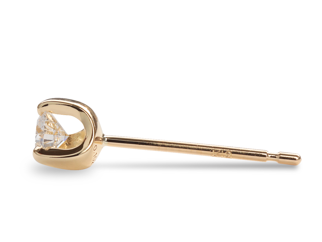 0.1ct小さめ天然ダイヤの3点留め片側ピアスをK18で制作