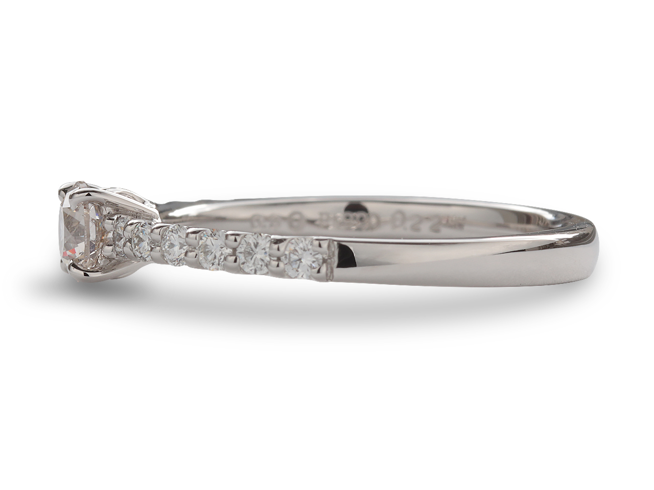 整理から始めたダイヤペンダントを新しい指輪へ