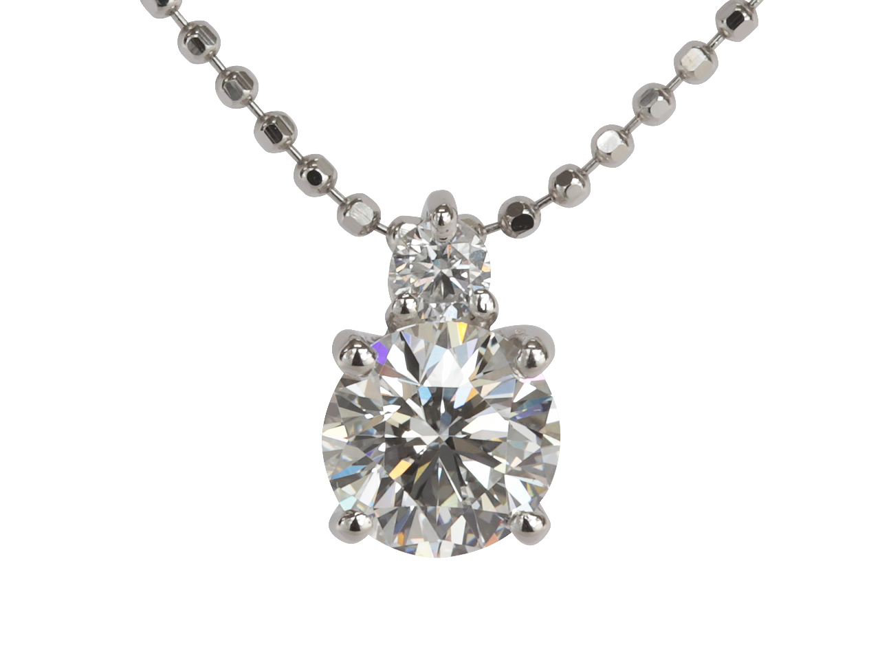 婚約指輪のダイヤをネックレスにリフォームして日常アイテムへ