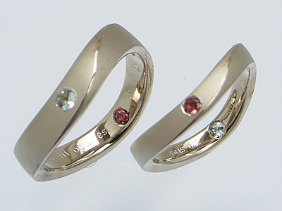 メビウスの輪のような結婚指輪