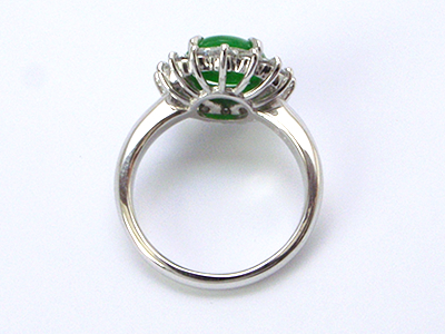 着物に似合う優美な指輪