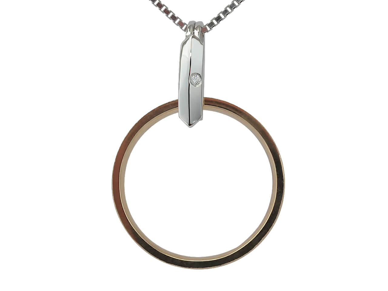 指輪をネックレスに変える「リング用ペンダント」|リッジダイヤ